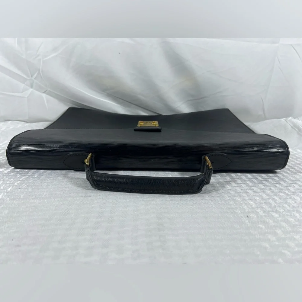 3040: Louis Vuitton Epi Serviette Fermoir Briefcase Black